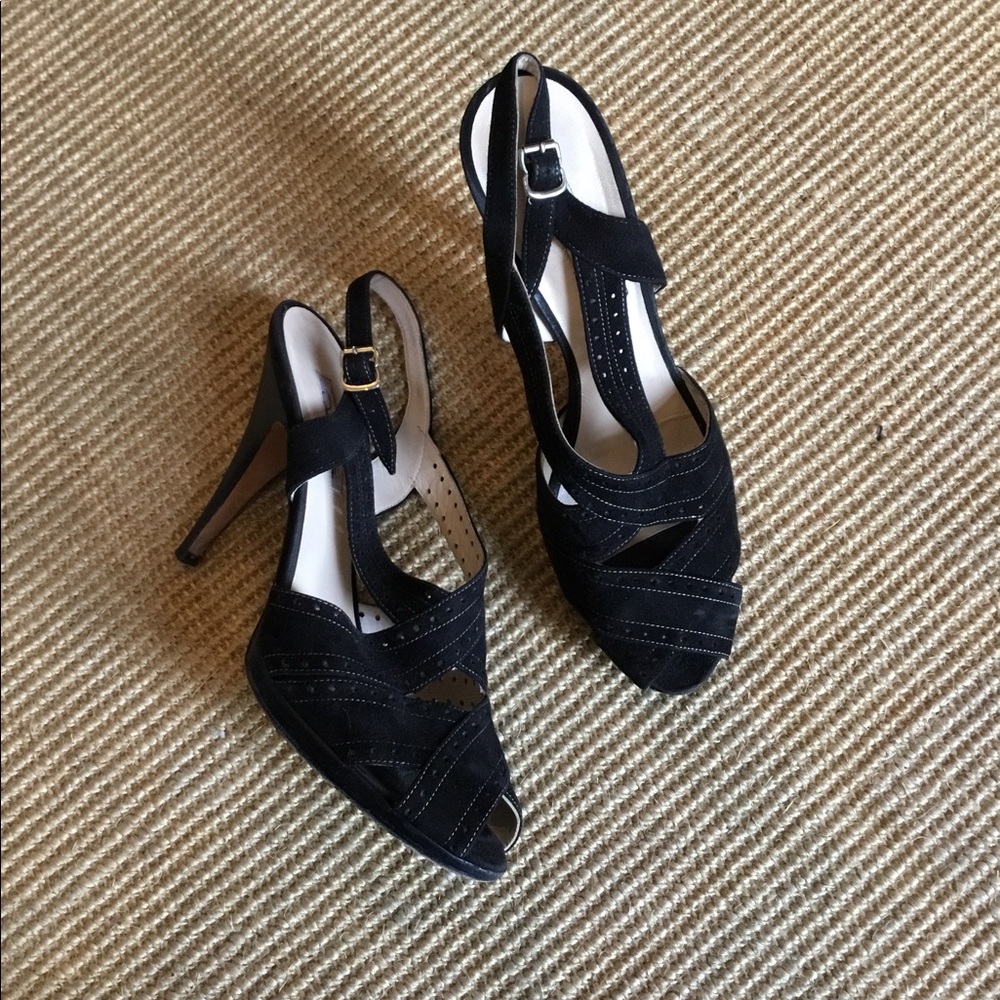 OSCAR DE LA RENTA BLK SUEDE STITCH HEELS *9.5